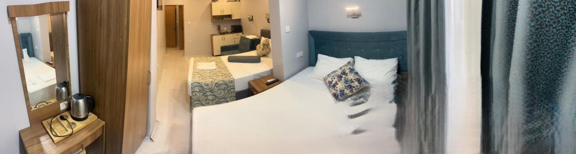 B&B Riverland