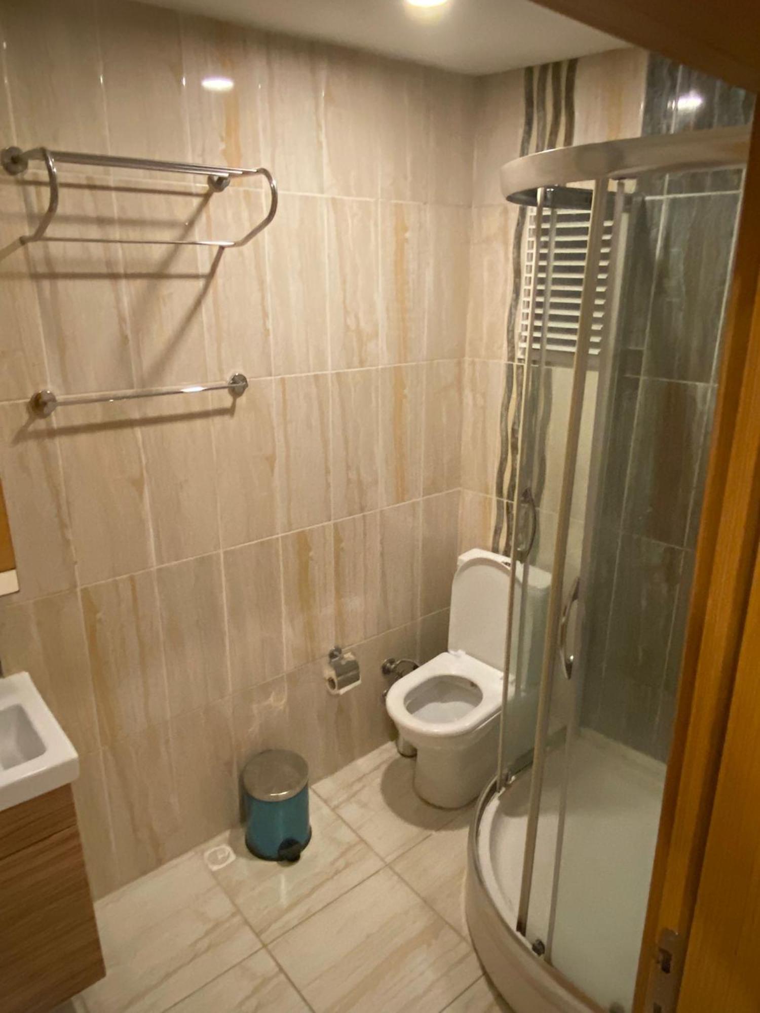 Riverland B&B